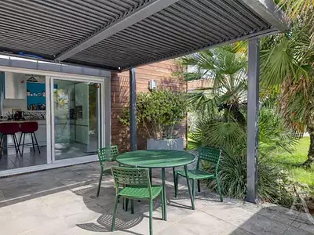 La Boissière de Montaigu 85600 Achat / Vente maison 4 pièces t4 au dernier étage terrasse