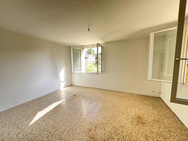 La Bouilladisse Appartement T4 93m2 avec jardin