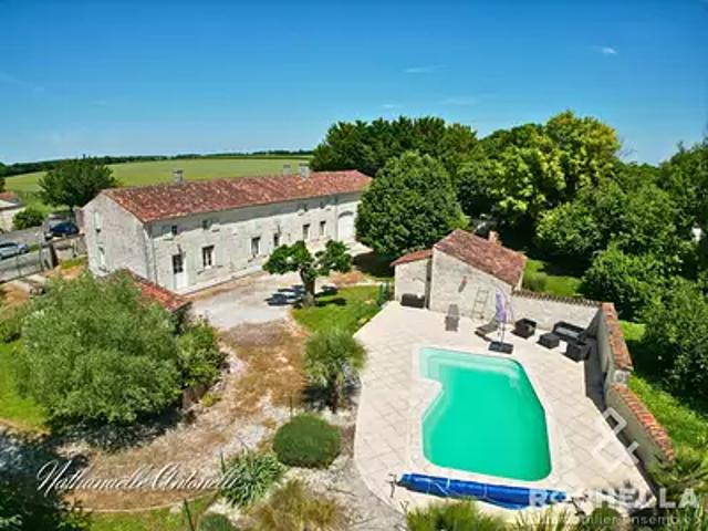 La Brousse 17160 Achat / Vente maison 6 pièces t6 piscine