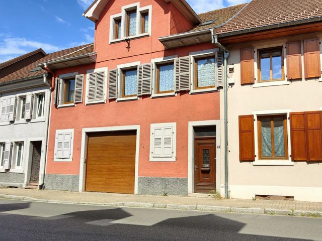 La Broque, à deux pas du centre ville, grand appartement sur