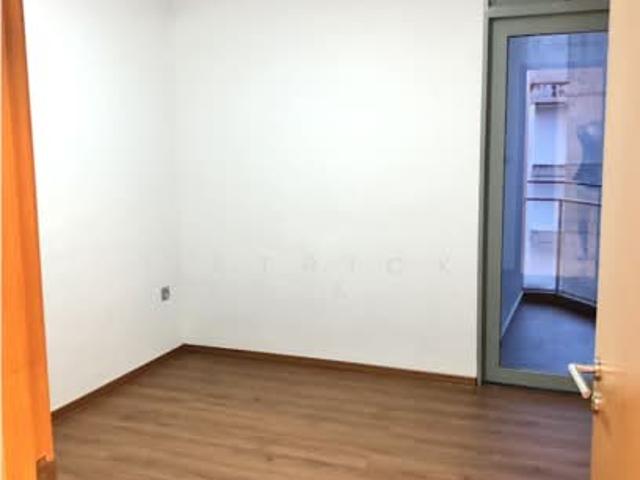 La Brisa Condominium For Rent, $3,300, 2 Bed 1 Bath 527 sqft $6.26 psf