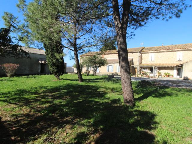 ' La campagne' sur une parcelle de 1405 M2, cette propriét. 173m² Fabrezan