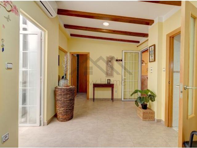 ? LA CASA DE PUEBLO QUE LO TIENE ABSOLUTAMENTE TODO… Y LISTA PARA ENTRAR A VIVIR
