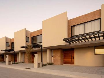 ¡La casa de tus sueños está lista para ti en Santa Fe II! Estrena la Casa Modelo Oyamel