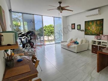 La Casa del Árbol” a la venta en Lagos del Sol, Cancún, donde la elegancia se encuentra con la naturaleza