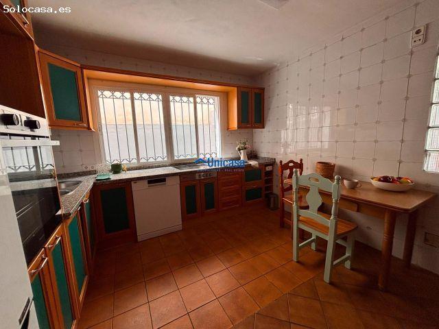? ¡La casa que tu familia llevaba tiempo esperando en El Tomillar!