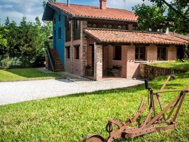 La Casería de los Hevia