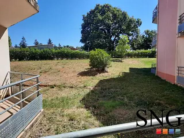 La Cavalerie 12230 Location appartement 1 pièce t1 terrasse parking