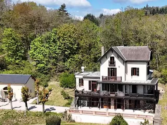 La Celle en Morvan 71400 Achat / Vente maison 7 pièces t7 piscine terrasse