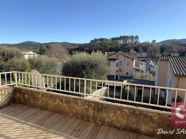 LA CELLE: maison de 4 pièces 69 m2 en vente