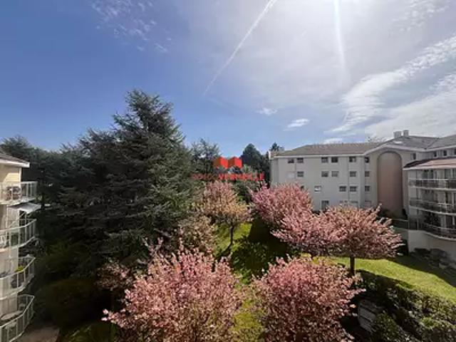 La Celle Saint Cloud 78170 Achat / Vente appartement 5 pièces t5 au dernier étage terrasse