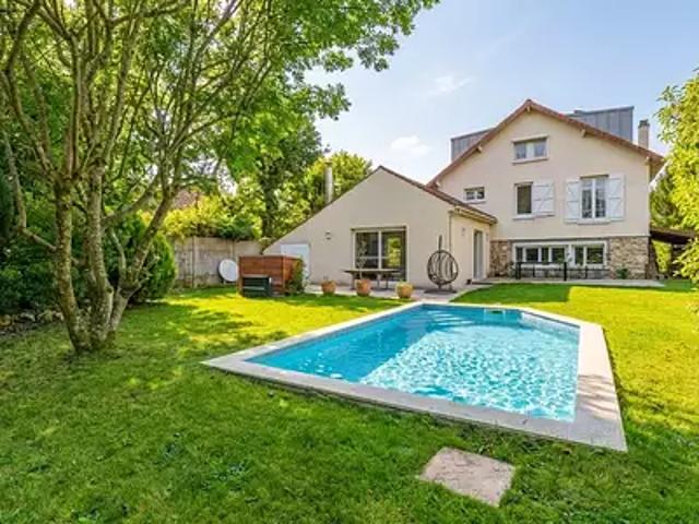 La Celle Saint Cloud 78170 Achat / Vente maison 7 pièces t7 piscine