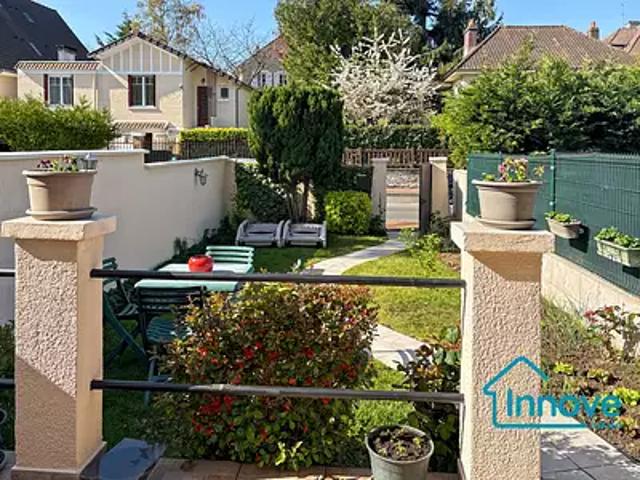 La Celle Saint Cloud 78170 Achat / Vente maison 4 pièces t4 terrasse parking