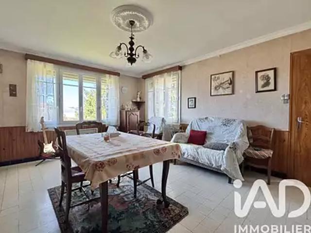 La Châtaigneraie 85120 Achat / Vente maison 5 pièces t5