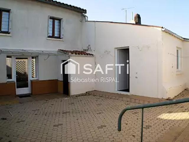 La Châtaigneraie 85120 Achat / Vente maison 3 pièces t3 terrasse