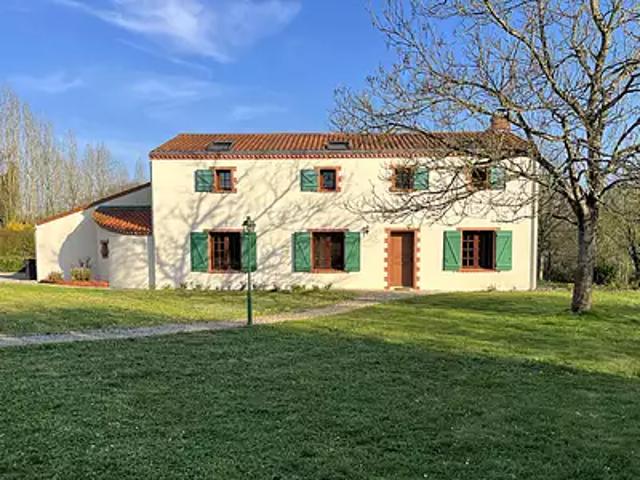 La Chaussaire 49600 Achat / Vente maison 10 pièces t10 cave