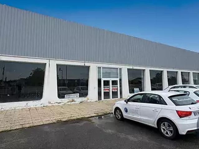 La Chaussée Saint Victor 41260 Achat / Vente divers 4 pièces au dernier étage cave