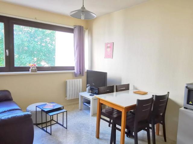 LA CHAUSSÉE ST VICTOR T2 Meublé de 37 m²