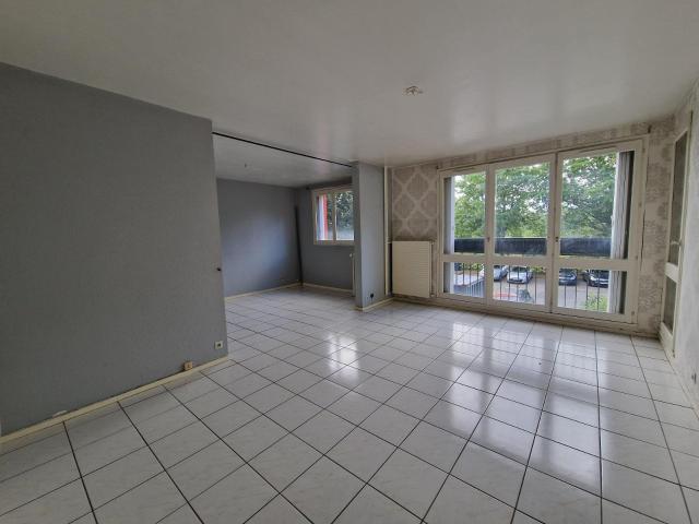 LA CHAUVETIERE, rue Larionov, T3 de 63.74m² lumineux dans un.