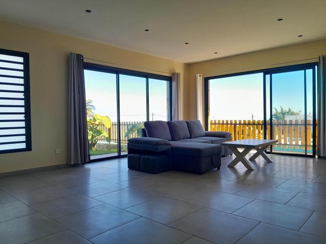 LA CHALOUPE SAINT LEU MAISON meublée neuve T4 120m2