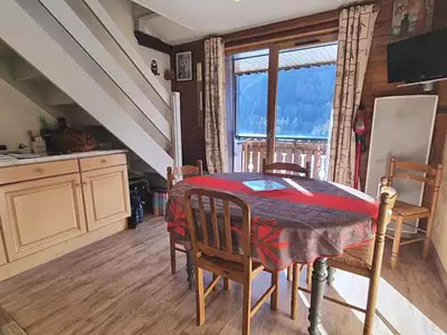 La Chapelle d'Abondance 74360 Achat / Vente appartement 4 pièces t4 au dernier étage