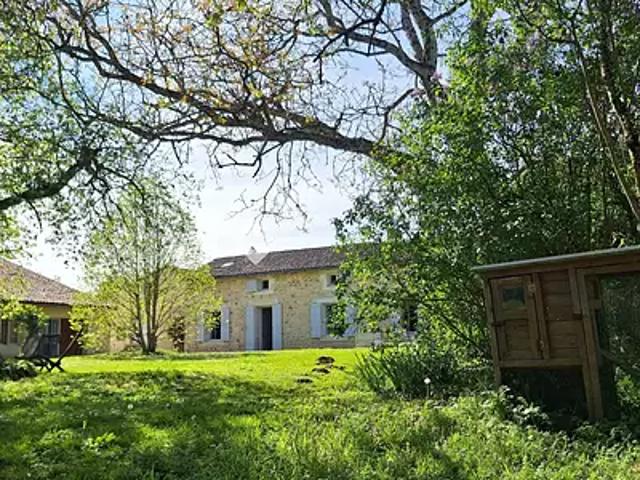 La Chapelle Moulière 86210 Achat / Vente maison 8 pièces t8 piscine