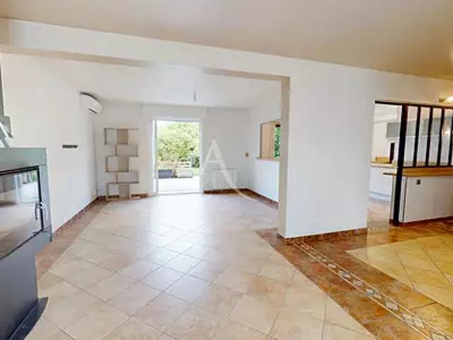 La Chapelle Saint Mesmin 45380 Achat / Vente maison 6 pièces t6 terrasse cave