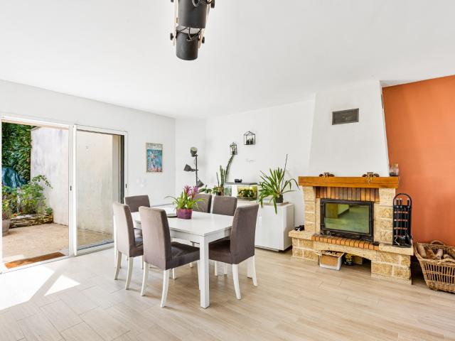 LA CHAPELLE SUR ERDRE MAISON RÉNOVÉE 7 PIÈCES + DOUBLE GARAGE