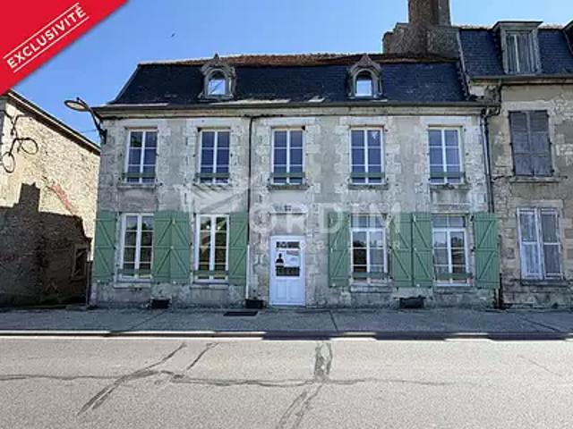 La Charité sur Loire 58400 Achat / Vente immeuble au dernier étage terrasse