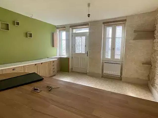 La Charité sur Loire 58400 Achat / Vente maison 2 pièces t2 cave