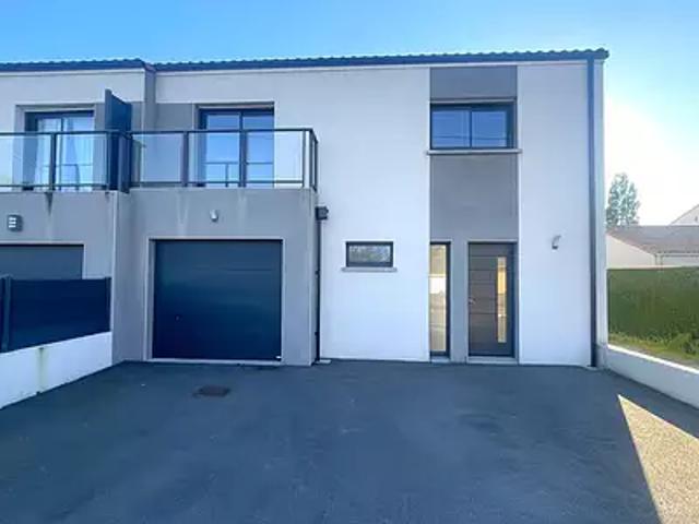 La Chevrolière 44118 Achat / Vente maison 6 pièces t6 au dernier étage terrasse