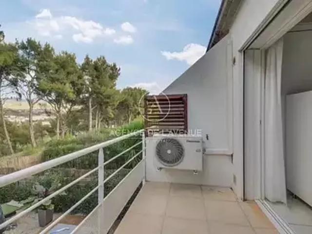 La Ciotat 13600 Achat / Vente appartement 2 pièces t2 au dernier étage