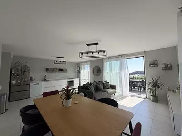 La Ciotat 13600 Achat / Vente appartement 4 pièces t4