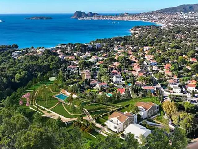 La Ciotat 13600 Achat / Vente appartement 4 pièces t4 piscine terrasse
