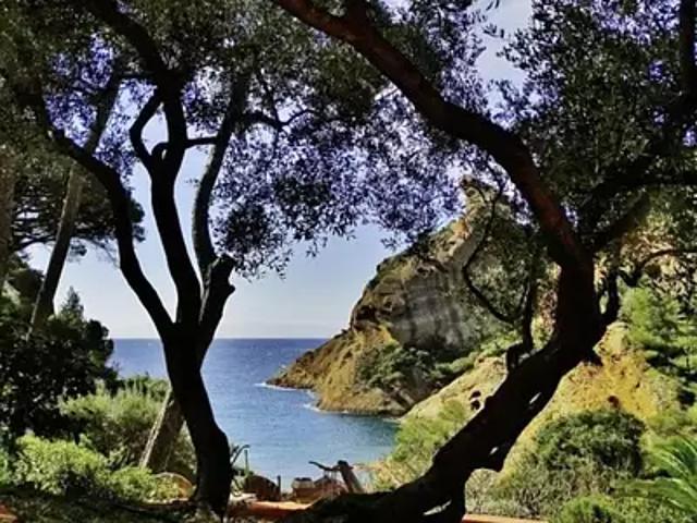 La Ciotat 13600 Achat / Vente maison 6 pièces t6 parking