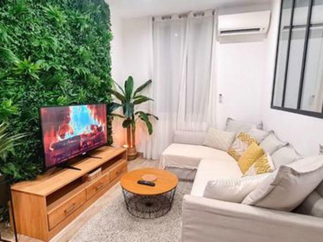 LA CIOTAT APPARTEMENT T2 proche port vieux