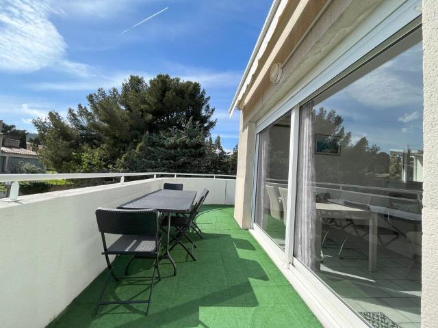 La CIOTAT Trés beau Type 3/4 de 75m2 avec terrasse de 15m2