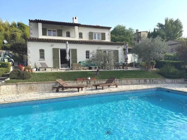 La Colle sur Loup Villa 144m2 avec piscine