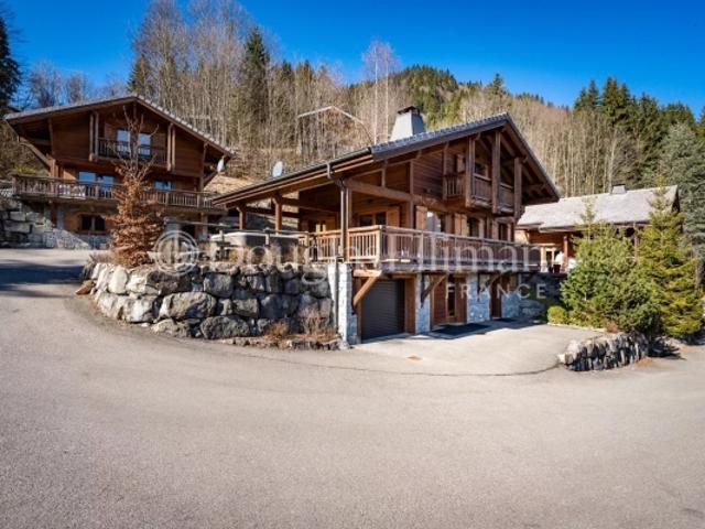 LA CÔTE D'ARBROZ Chalet de 5 chambres