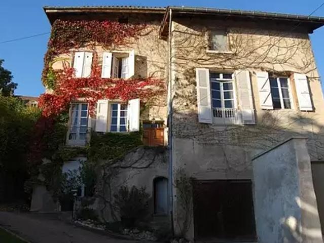 La Côte Saint André 38260 Achat / Vente maison 8 pièces t8