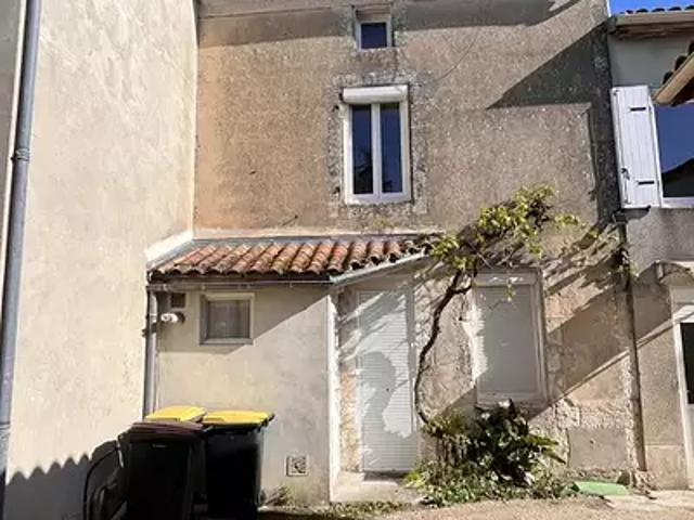 La Couronne 16400 Achat / Vente maison 2 pièces t2