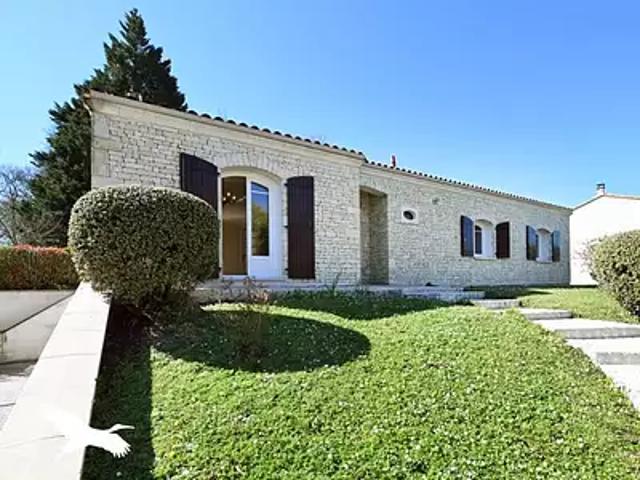 La Couronne 16400 Achat / Vente maison 6 pièces t6 parking