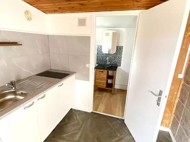 La Couronne 16400 Location maison 1 pièce t1