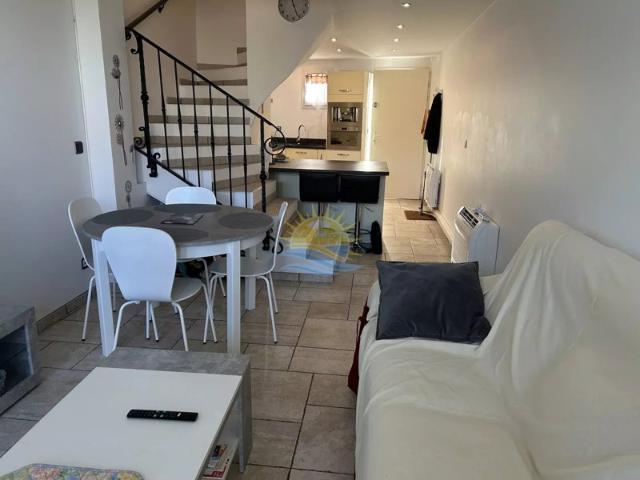 LA COURONNE. APPARTEMENT T3 EN DUPLEX