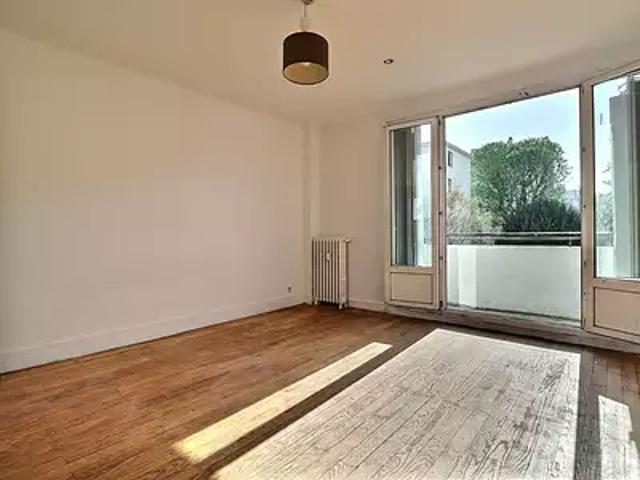 La Courneuve 93120 Achat / Vente appartement 4 pièces t4 cave parking
