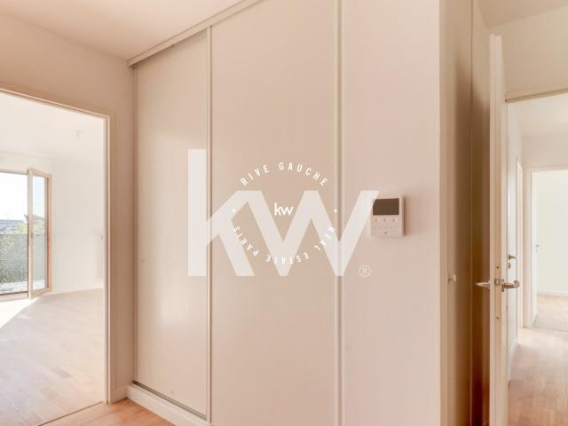 LA COURNEUVE: Appartement F4 88 m² à louer