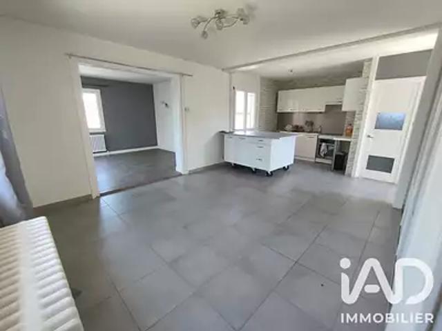 La Clayette 71800 Achat / Vente maison 4 pièces t4 parking