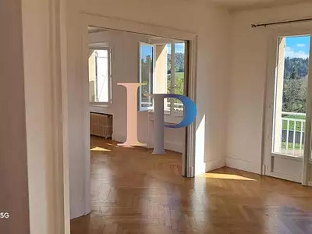 La Clayette 71800 Achat / Vente maison 5 pièces t5 au dernier étage