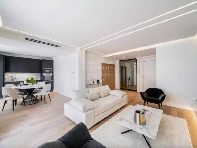 LA CROISETTE. LUXUEUX APPARTEMENT/TERRASSE