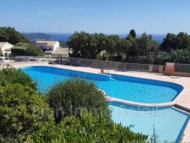 La Croix Valmer 83420 Achat / Vente appartement 2 pièces t2 terrasse